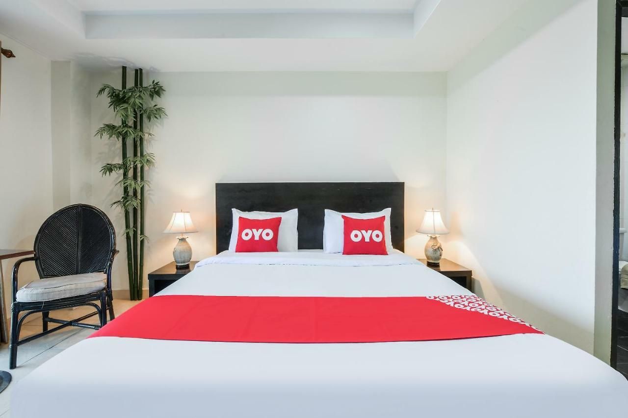 Oyo 273 M Place โรงแรม 2*
