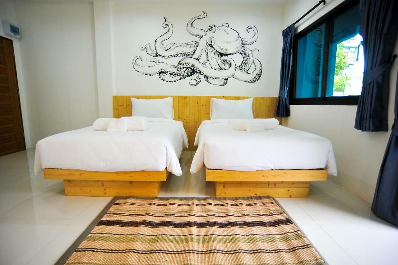 โรงแรม Nine Blue 3*