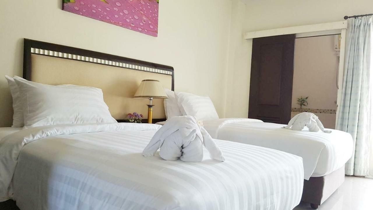 Yes O'tel By Benya โรงแรม 3*