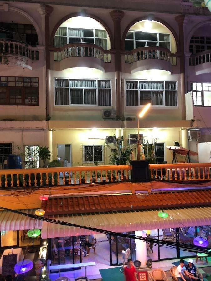 Man Bar Pattaya
