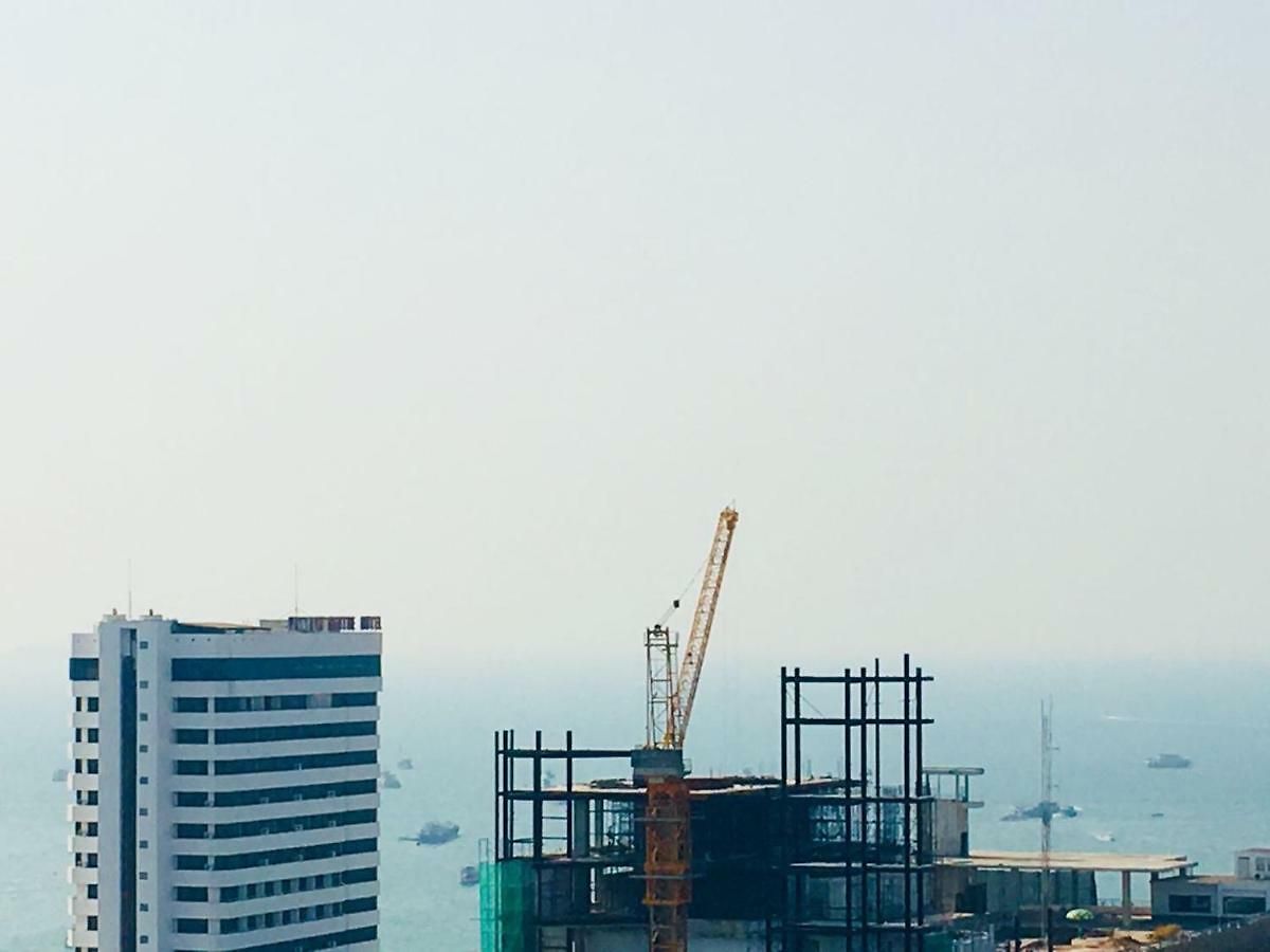 อพาร์ตโฮเทล The Base By Mickey Pattaya