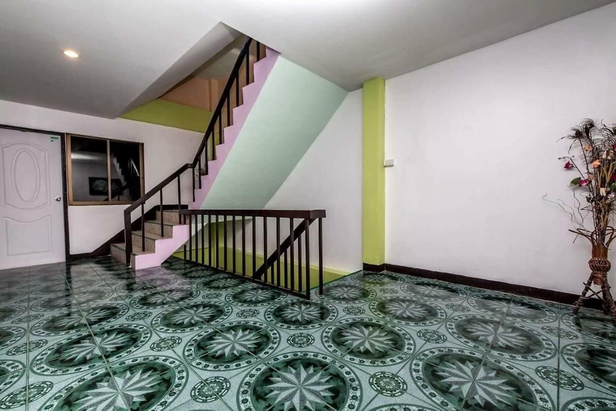 Guest house Nong 3*