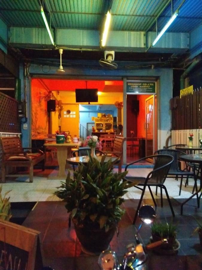 บ้านพัก Crocodile Bar Pattaya