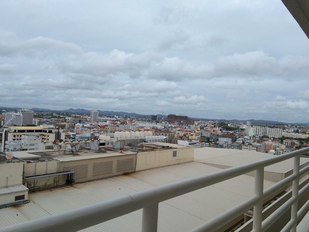 View Talay 6 By Pat 42 Apartment