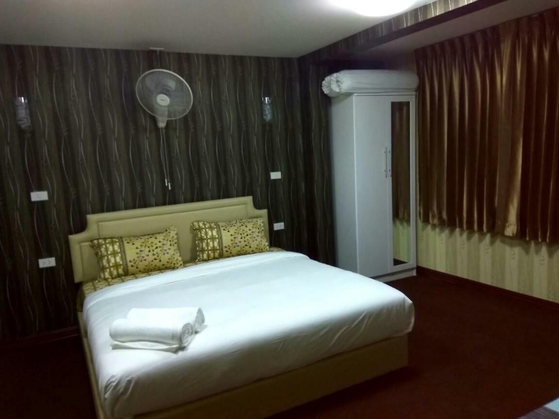 โรงแรม Hari Om Delhi Darbar