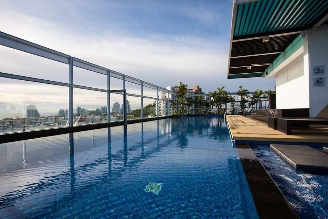 ที่พัก Treetops Pattaya