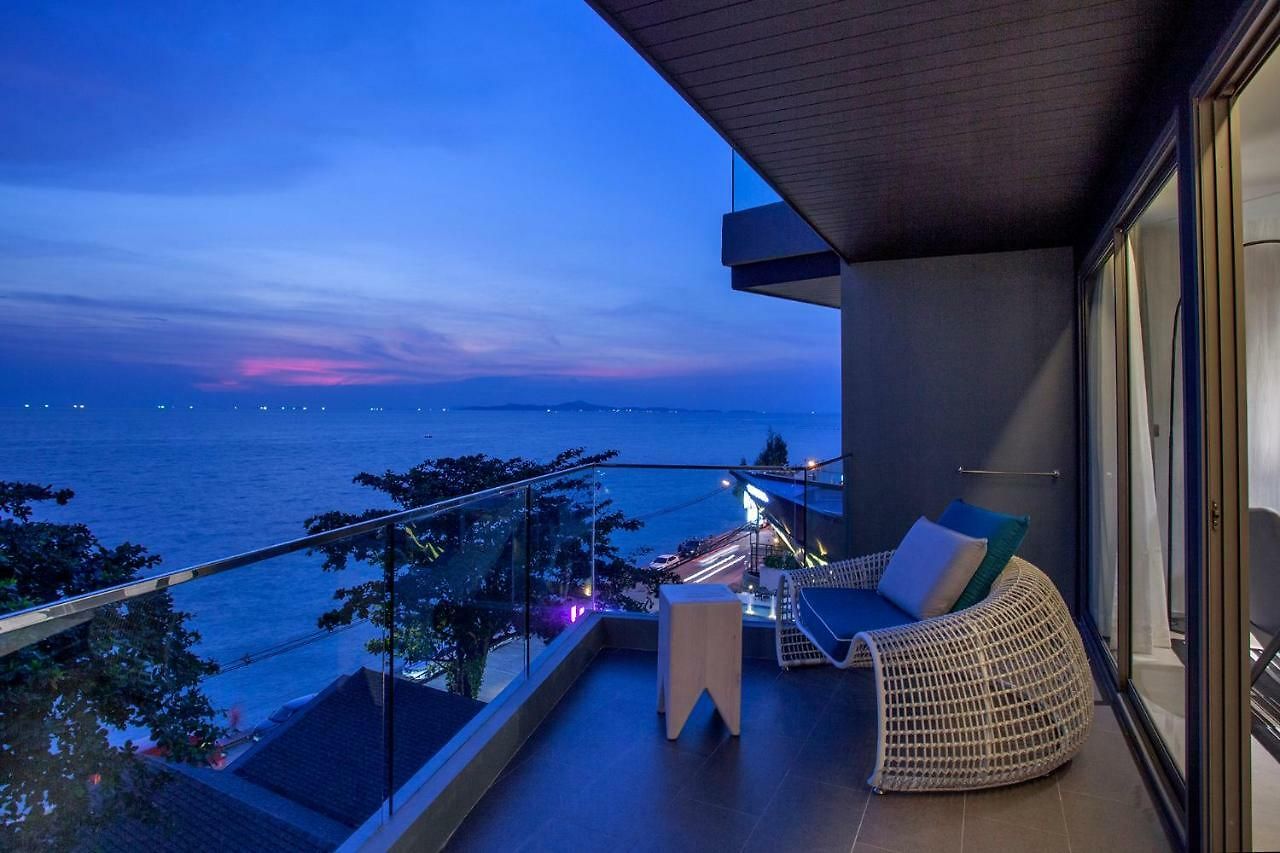 โรงแรม U Jomtien 4*