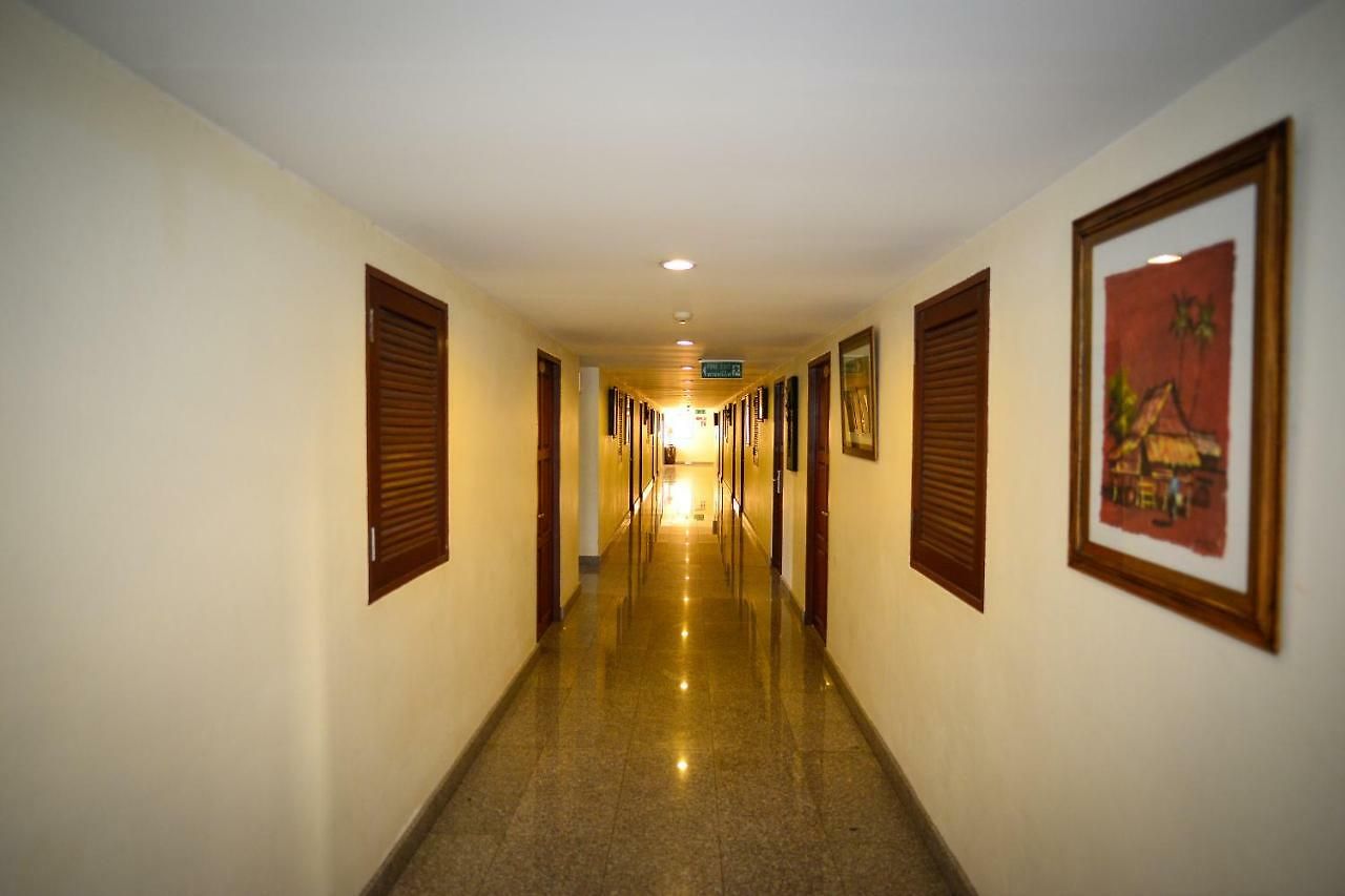 Rajadhani 3* Pattaya