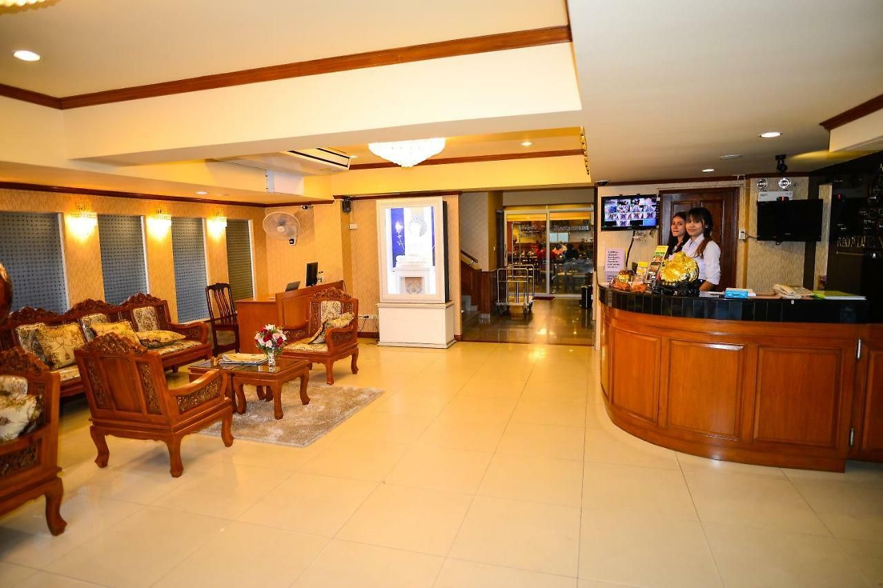 โรงแรม Rajadhani