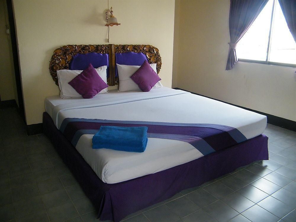 โรงแรม Sawasdee Sabai 2*