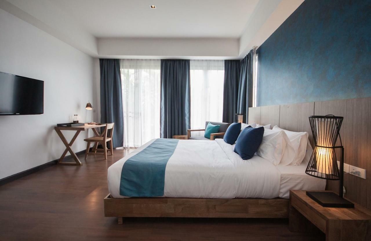 โรงแรม The Leela & 4*