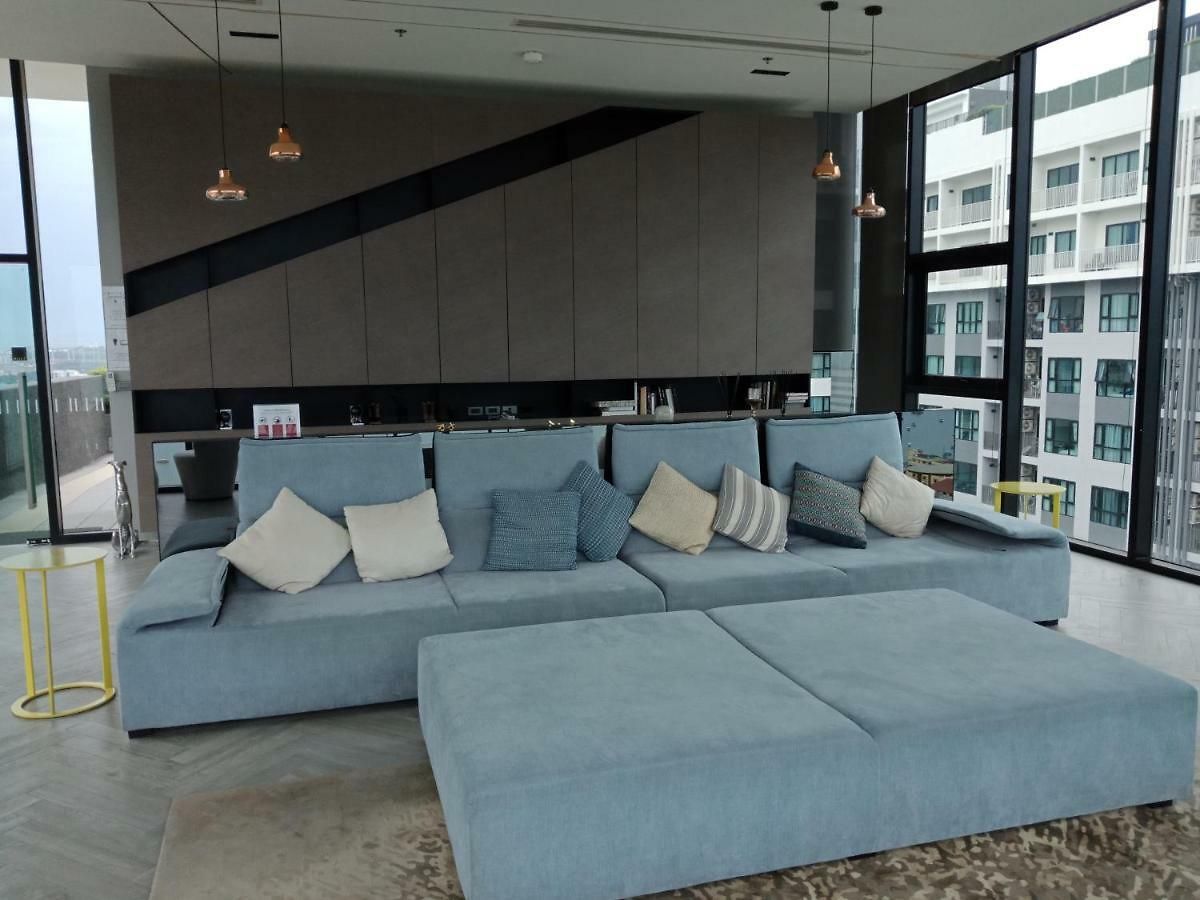 อพาร์ทเม้น Llx At The Base Pattaya