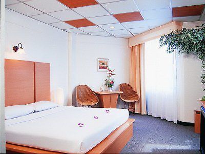 Flipper - Sha Extra Hotel Pattaya