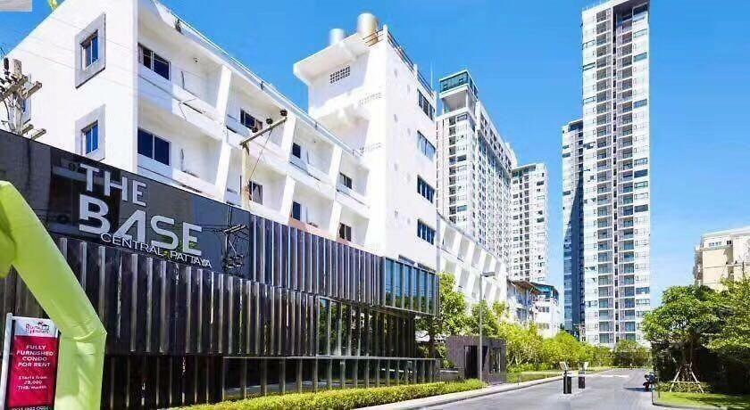 อพาร์ตโฮเทล The Base By Mickey Pattaya