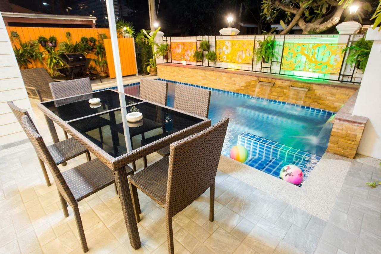 Pool 39b 300 Mater To Gate วิลล่า *