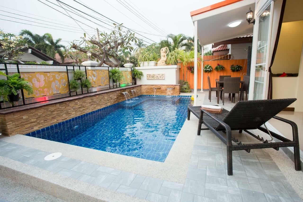 Pool 39b 300 Mater To Gate วิลล่า