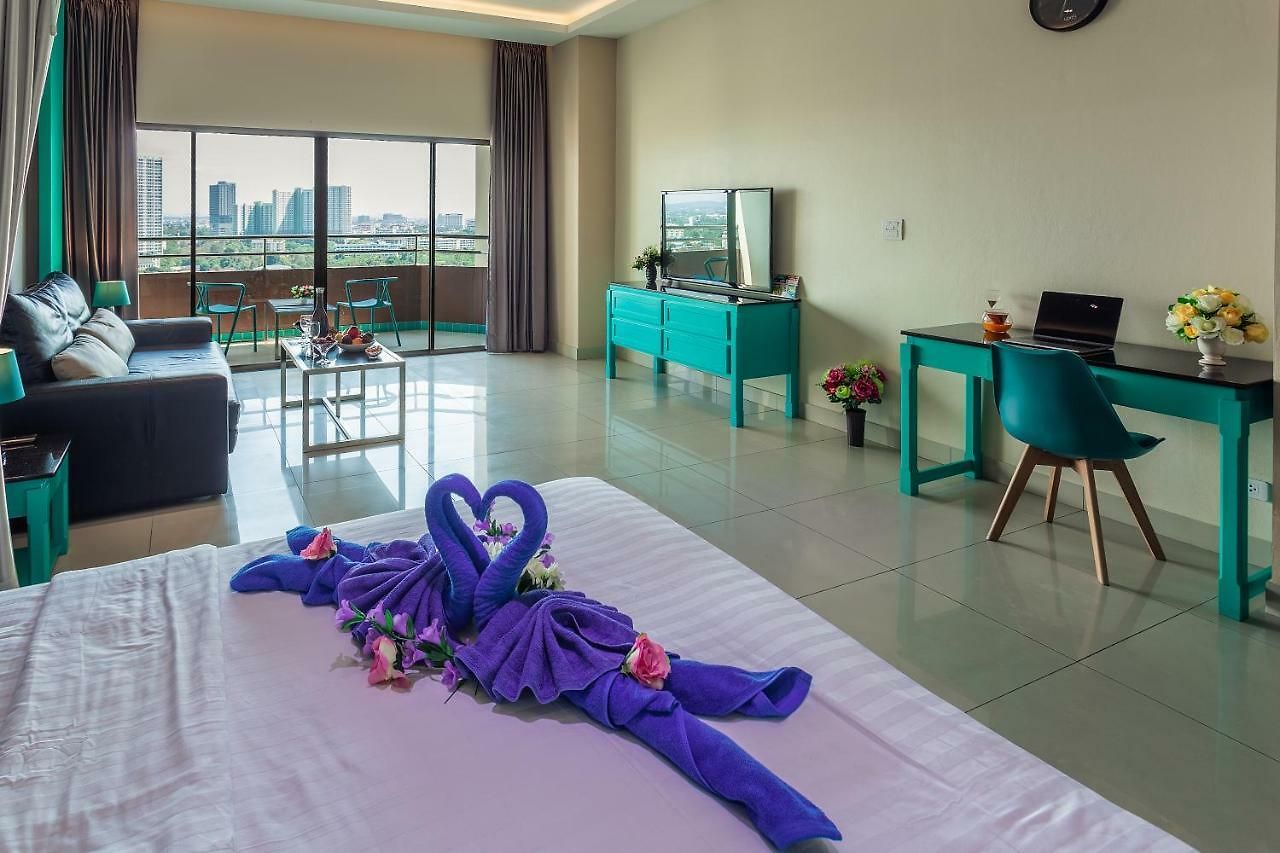 เรสซิเดนซ์ ชั้นที่ 21 พัทยา โรงแรม