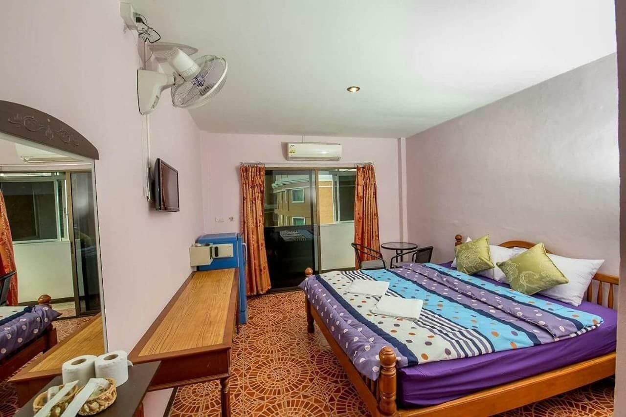 Nong Guest house Pattaya