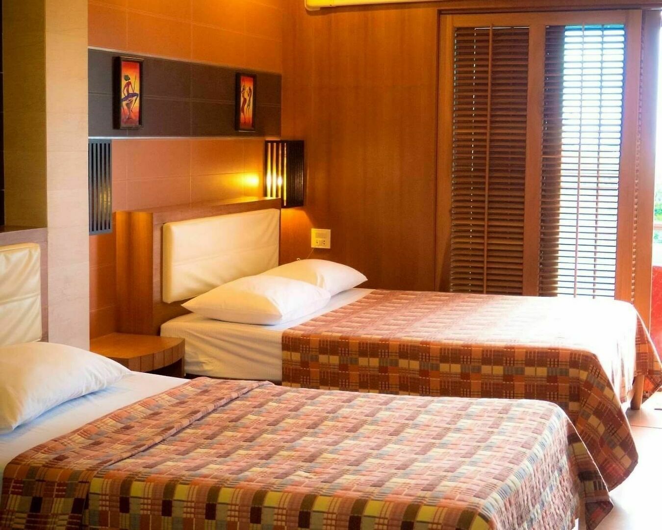 โรงแรม Wandee House