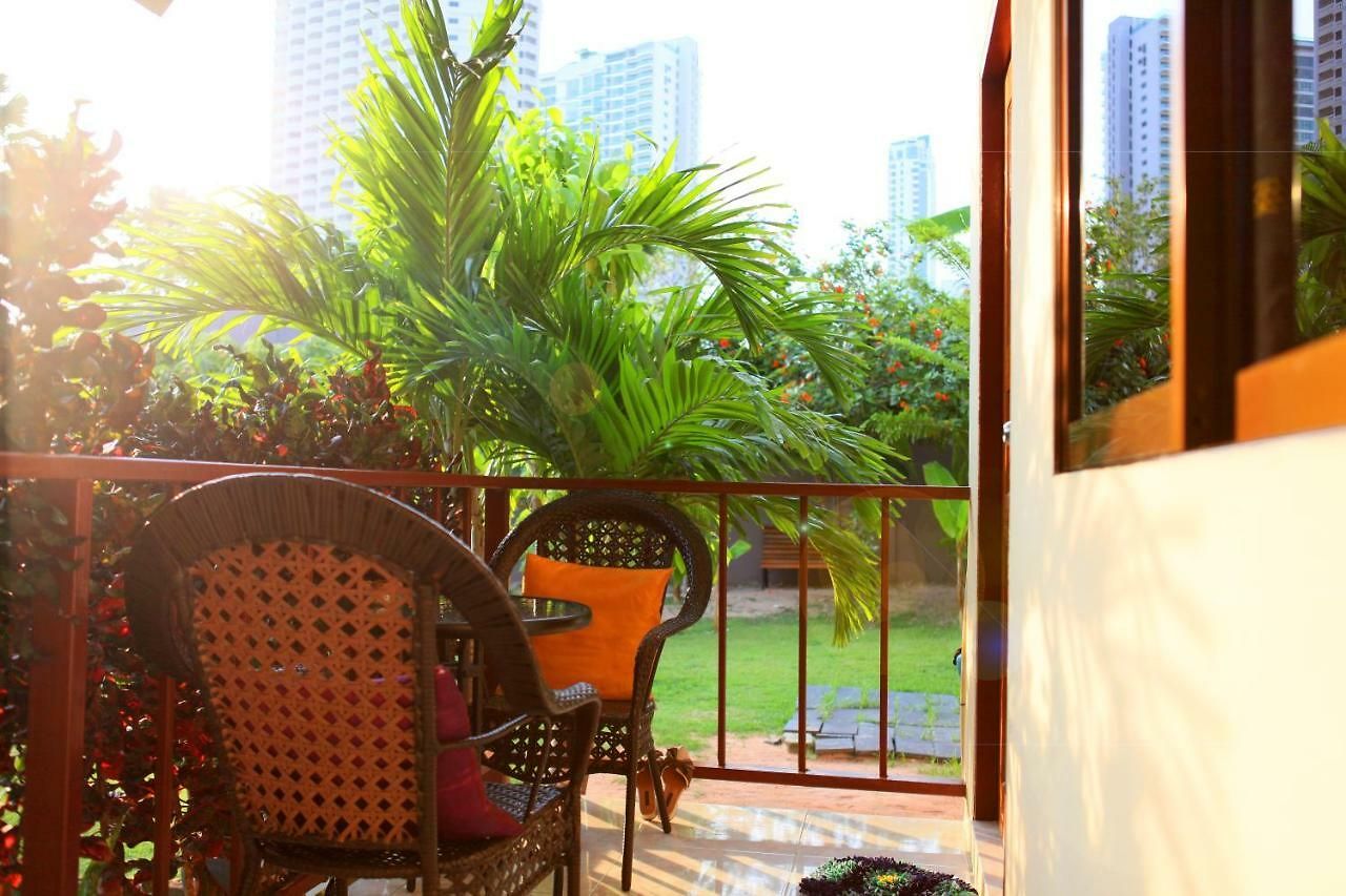 โรงแรม Green Beach 3*