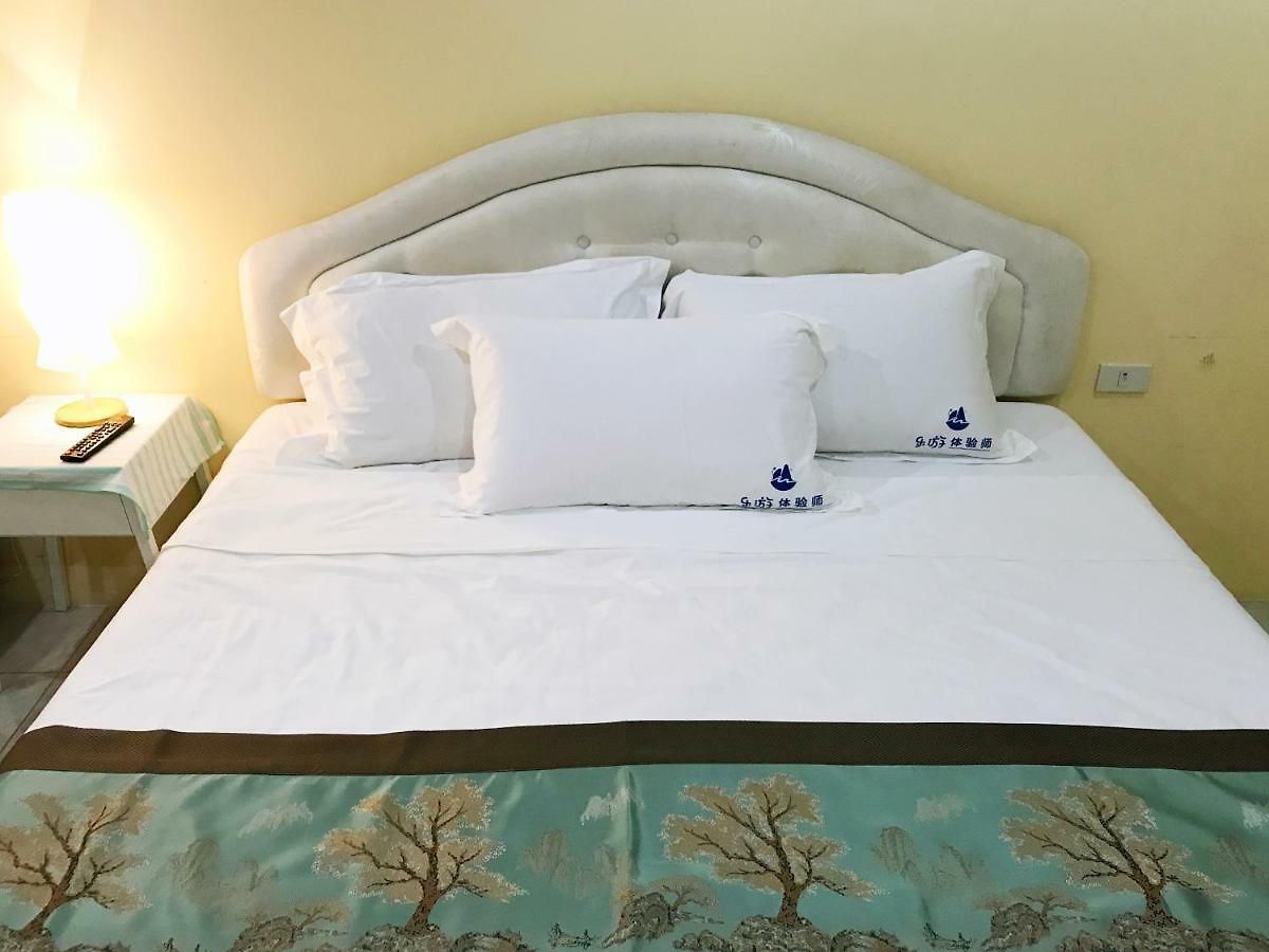 Green Beach โรงแรม 3*