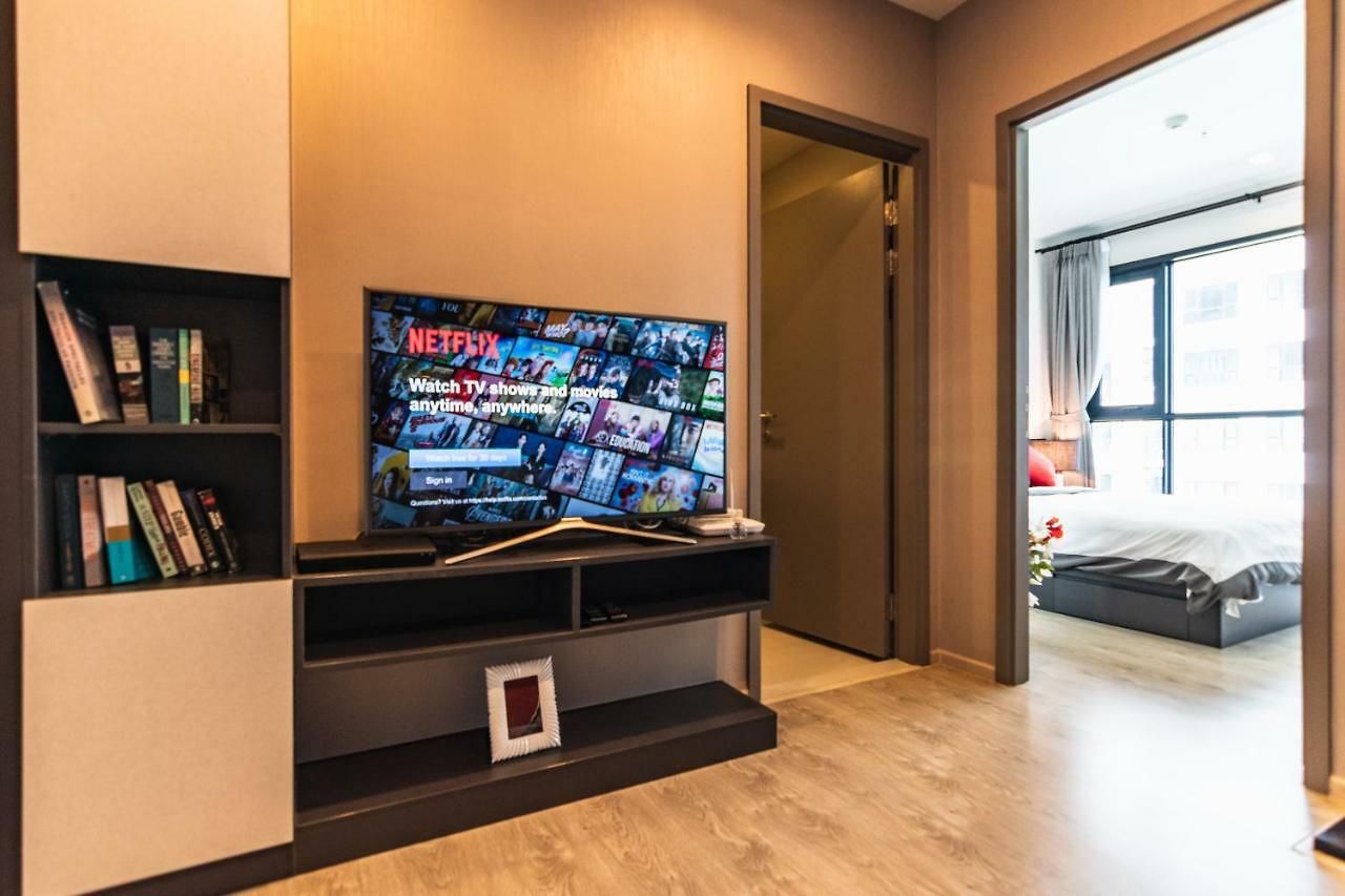 อพาร์ทเม้น The Base By *