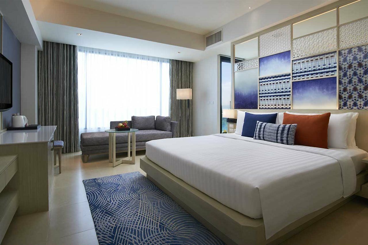 โรงแรม Amari 5*
