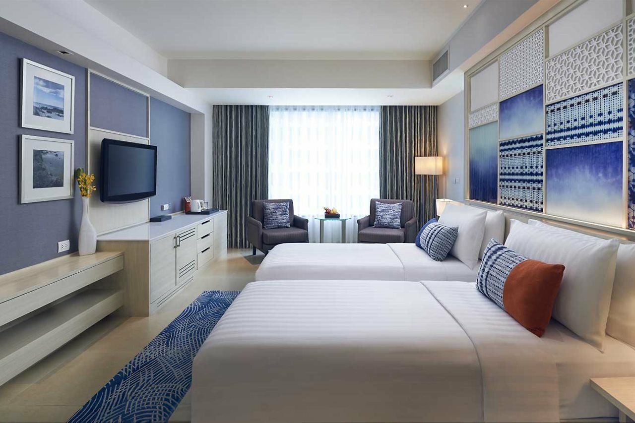 โรงแรม Amari 5*