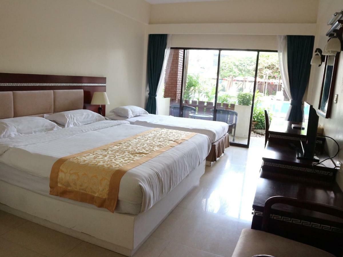 รีสอร์ท Mermaid's Jomtien 3*
