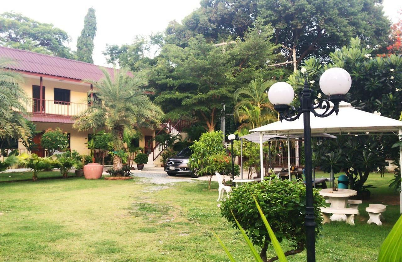 โรงแรม Green Beach 3*