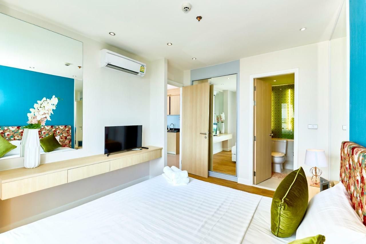 Pattaya Jomtien Apartments L Guest Friendly L Waterpark Gym Sauna Jacuzzi อพาร์ทเม้น Pattaya