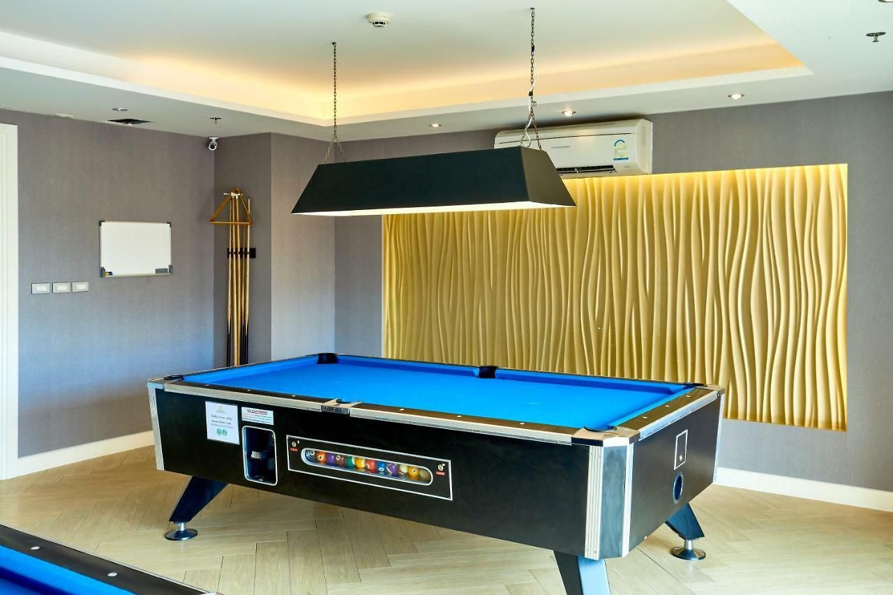 อพาร์ทเม้น Pattaya Jomtien Apartments L Guest Friendly L Waterpark Gym Sauna Jacuzzi *