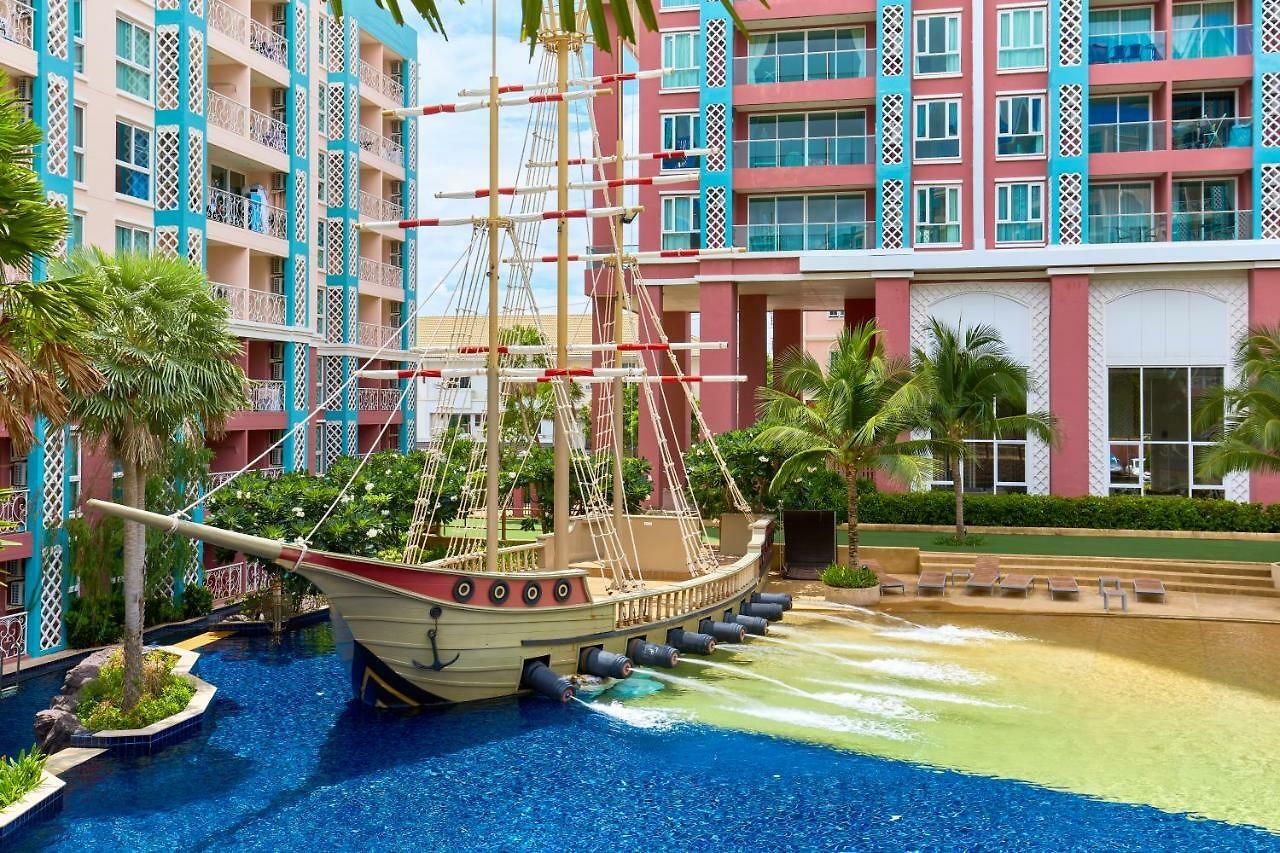 Pattaya Jomtien Apartments L Guest Friendly L Waterpark Gym Sauna Jacuzzi อพาร์ทเม้น *