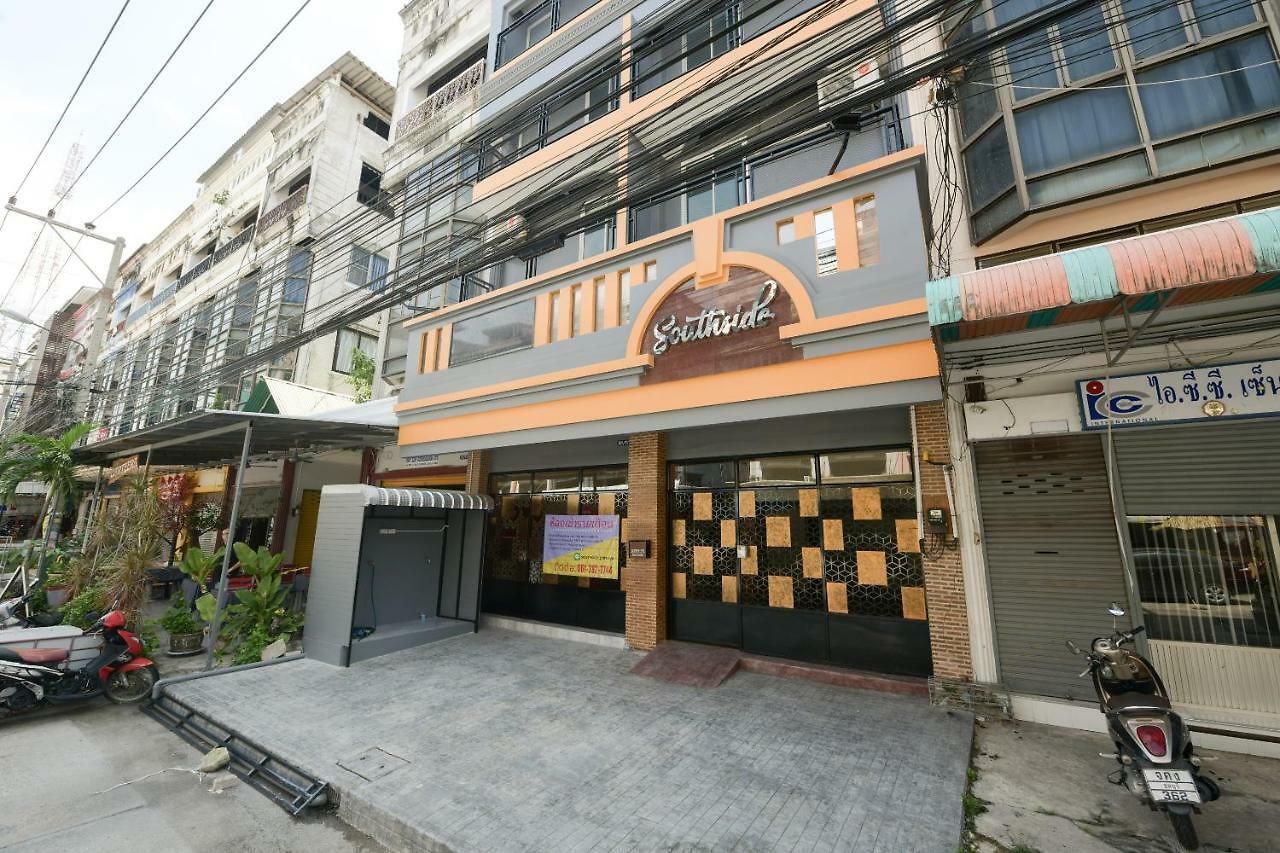 โรงแรม โอโย 347 เซาท์ไซด์ เรสซิเดนซ์ Pattaya