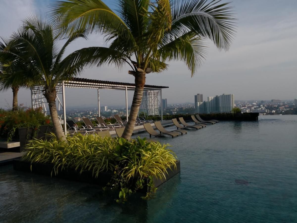 The Riviera Wongamat Hong