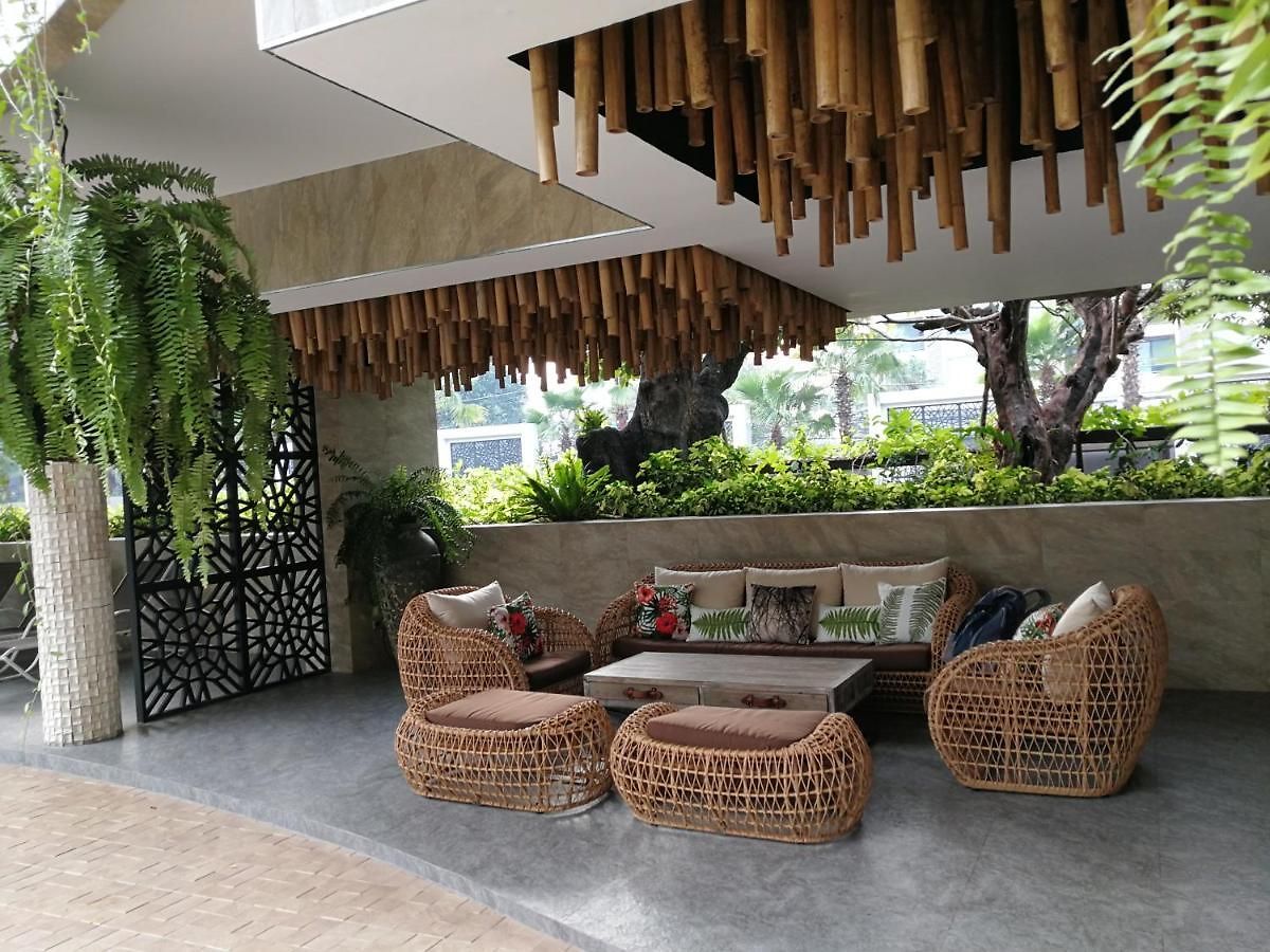 The Riviera Wongamat Hong *