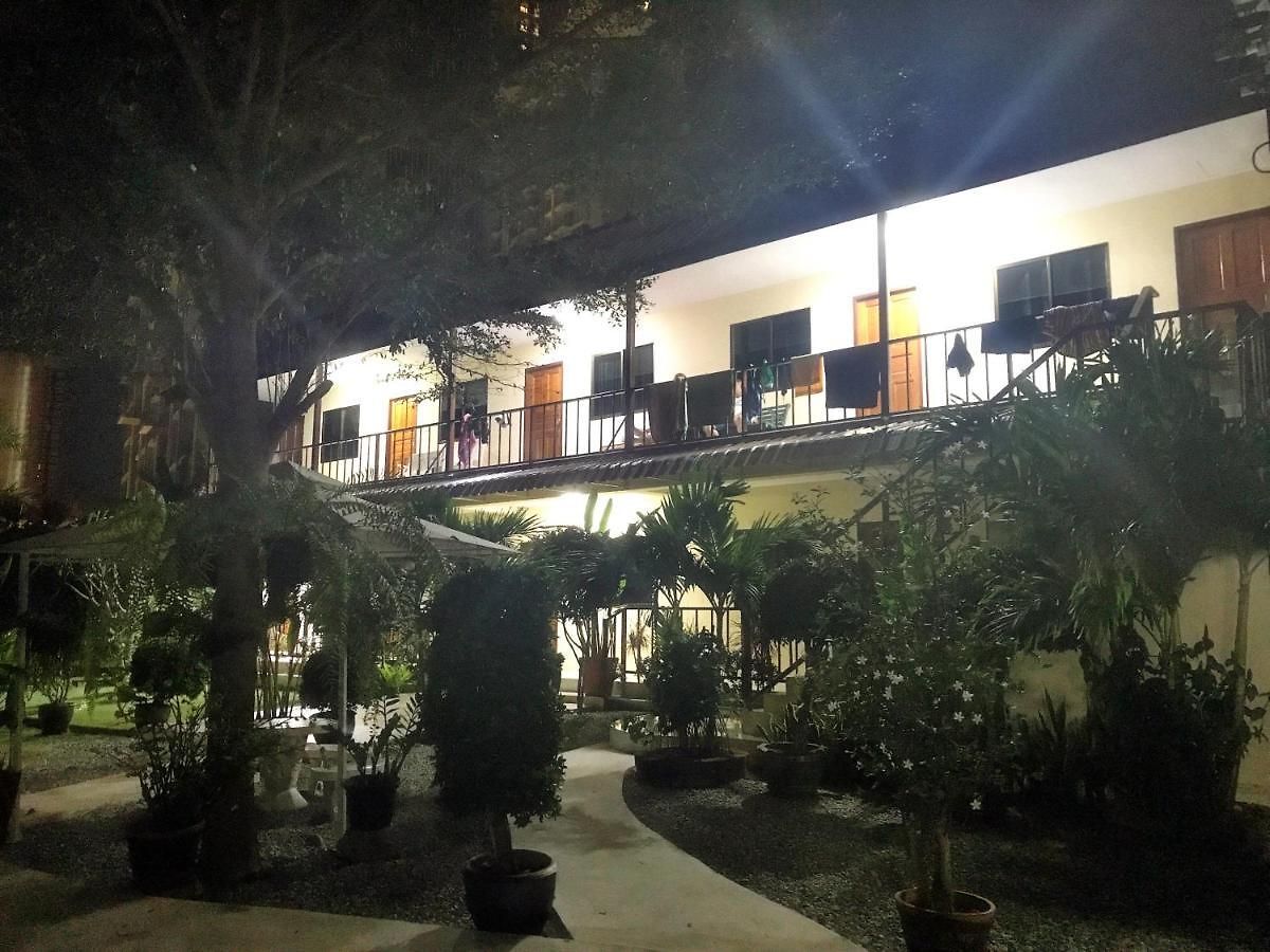โรงแรม Green Beach