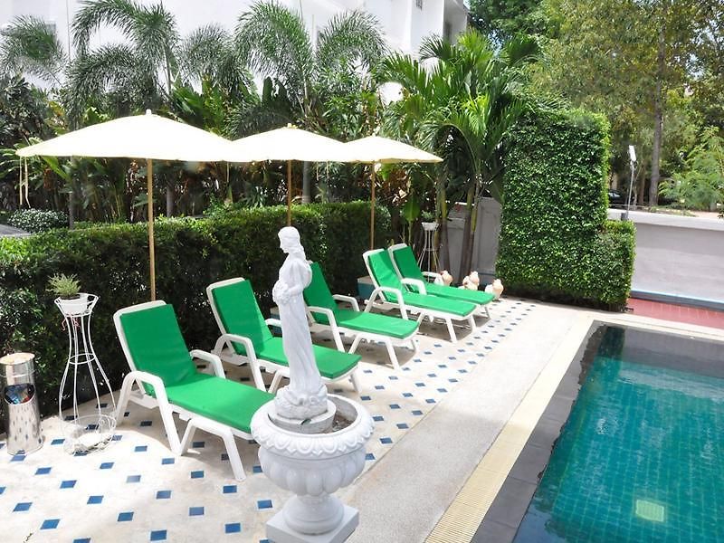 Hotel Oyo 75367 Ud Pattaya 4*
