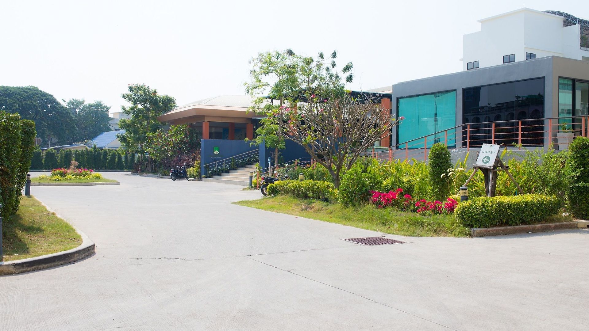 Woraburi & โรงแรม Pattaya