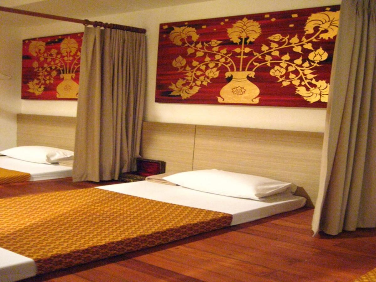 โรงแรม บาบูน่าบีชฟรอนท์ลิฟวิ่ง 3*