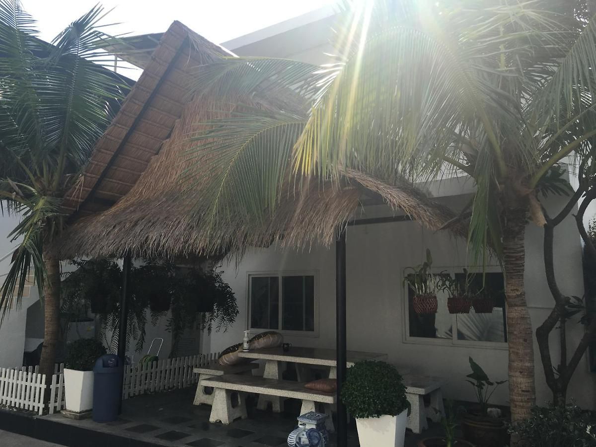 Jj บ้านพัก *