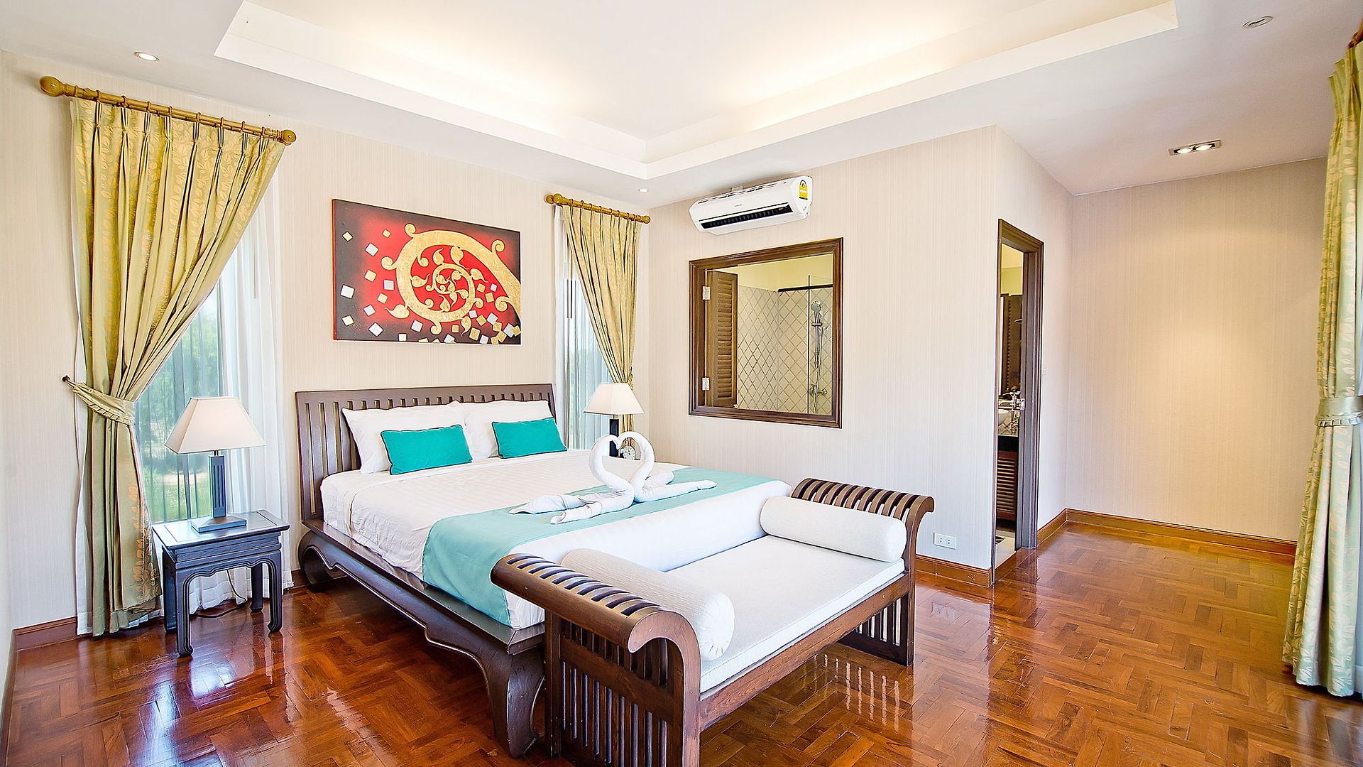 Tropicana Pool โรงแรม Pattaya