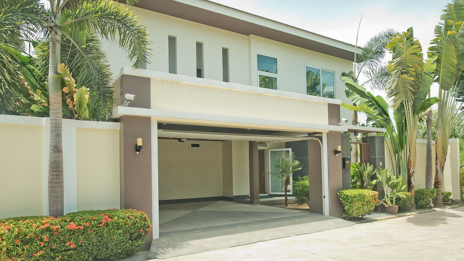 โรงแรม Tropicana Pool *