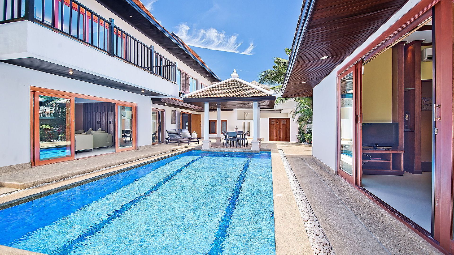 โรงแรม Tropicana Pool