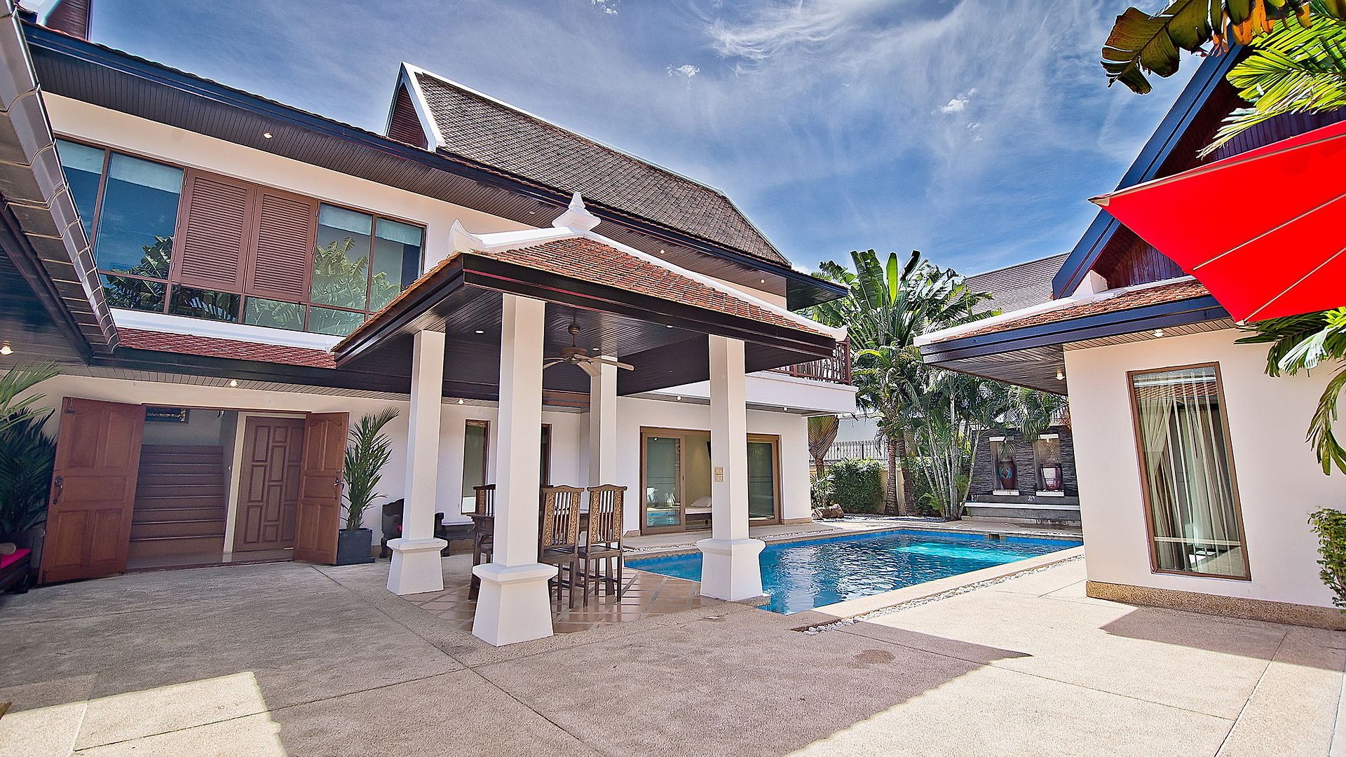 Tropicana Pool โรงแรม Pattaya