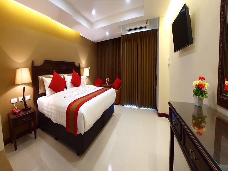 V โรงแรม 3*