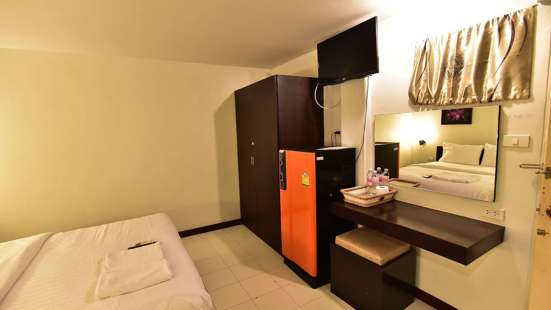 โรงแรม ซีเค เรสซิเดนซ์ พัทยา 2*