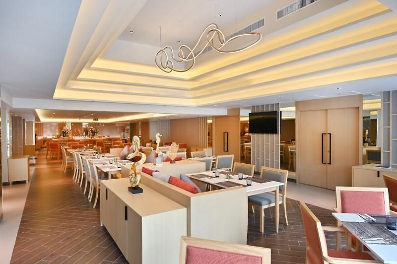 โรงแรม M - Sha Extra 4*