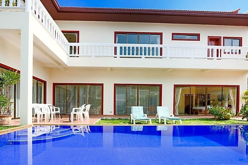 Avoca Pool โรงแรม 3*