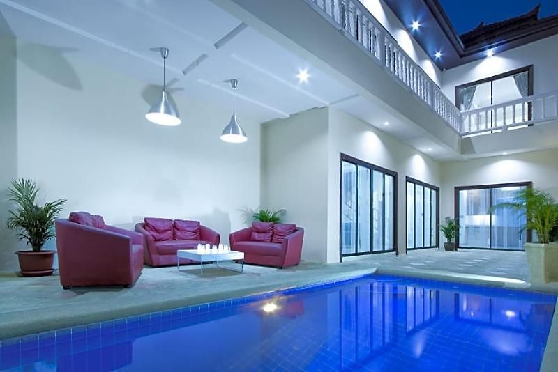 โรงแรม Avoca Pool